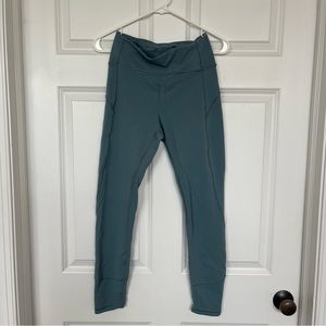 Lululemon Size 8 25” Leggings🤍